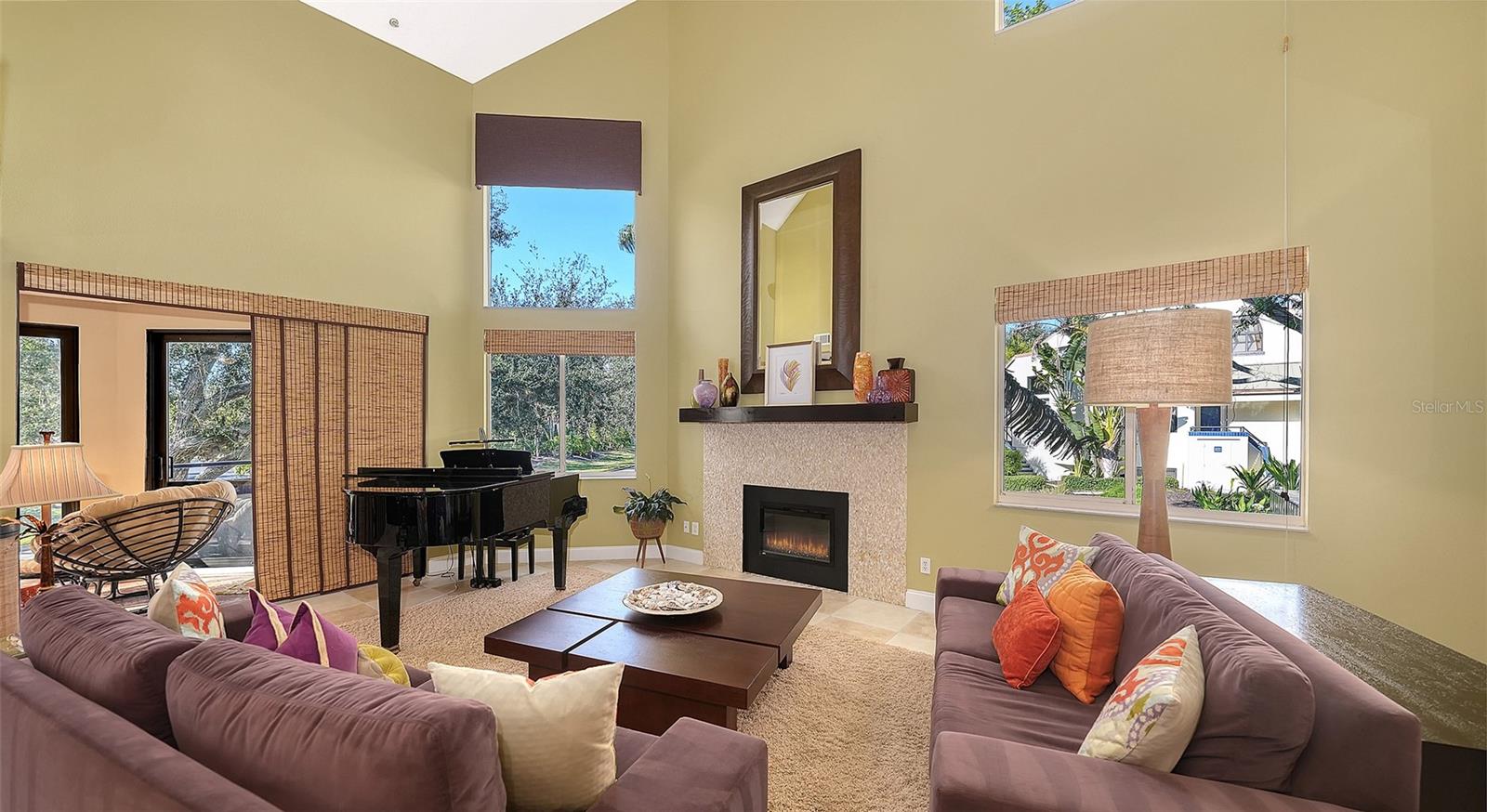 Image 7 of 61 For 1904 Harbourside Drive 201