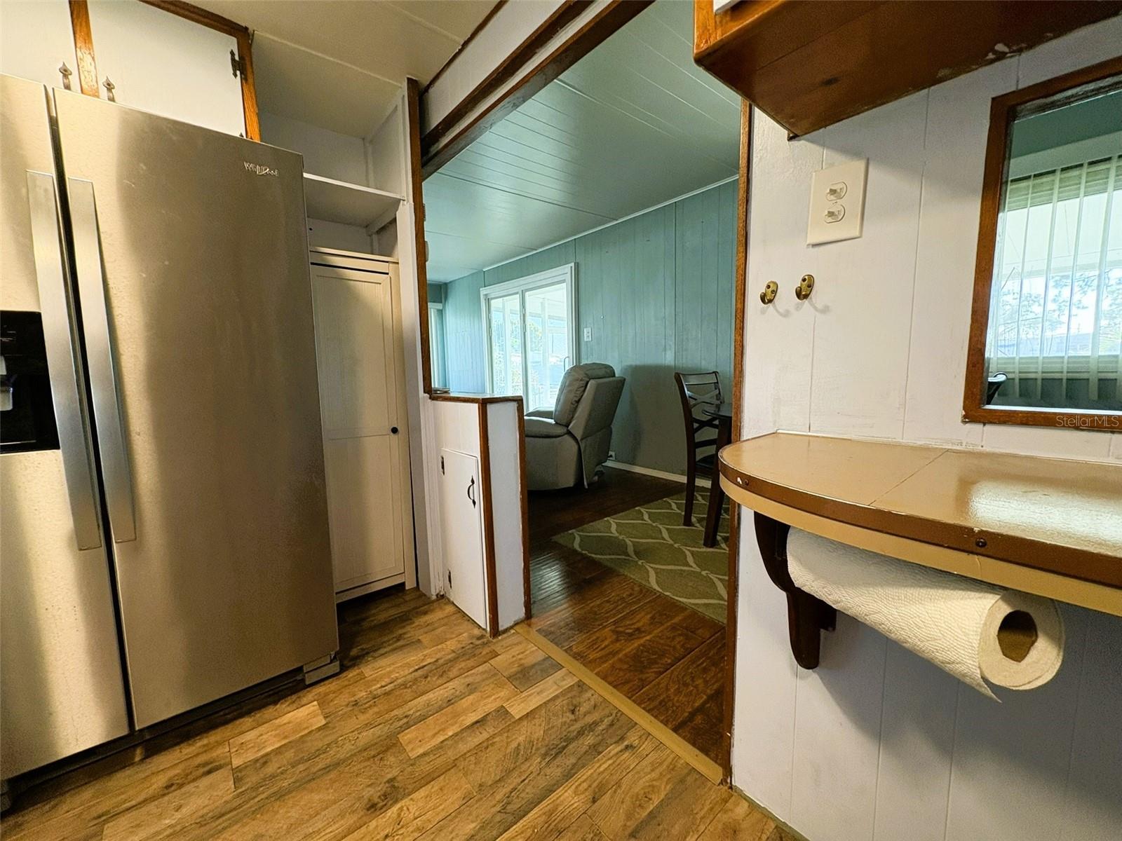 Image 17 of 23 For 504 50th Avenue Dr W Avenue W