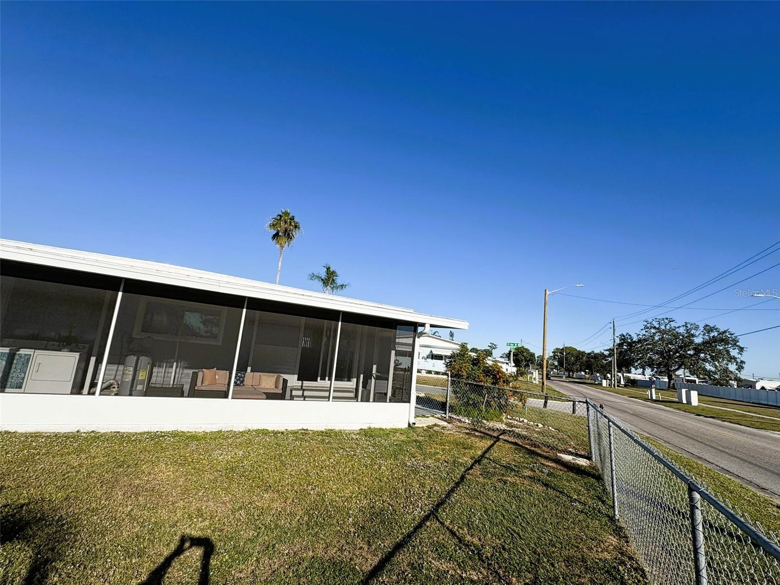 Image 4 of 23 For 504 50th Avenue Dr W Avenue W