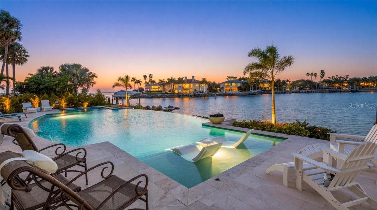 Image 13 of 68 For 315 Shore Drive