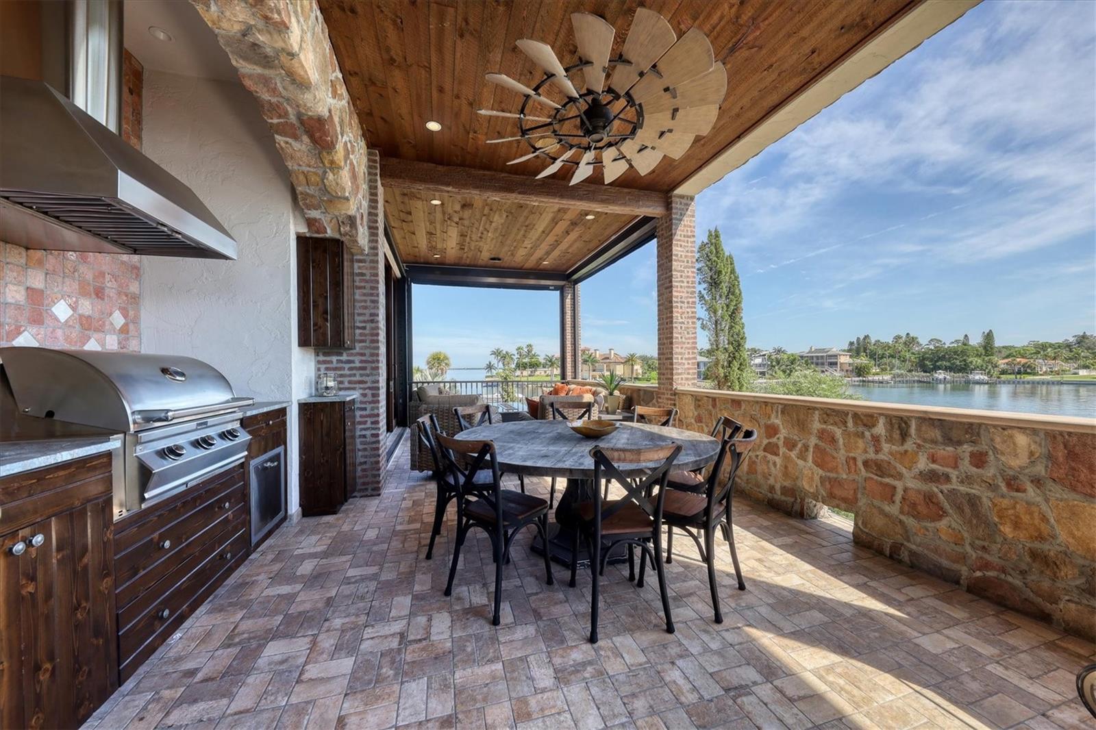 Image 29 of 68 For 315 Shore Drive