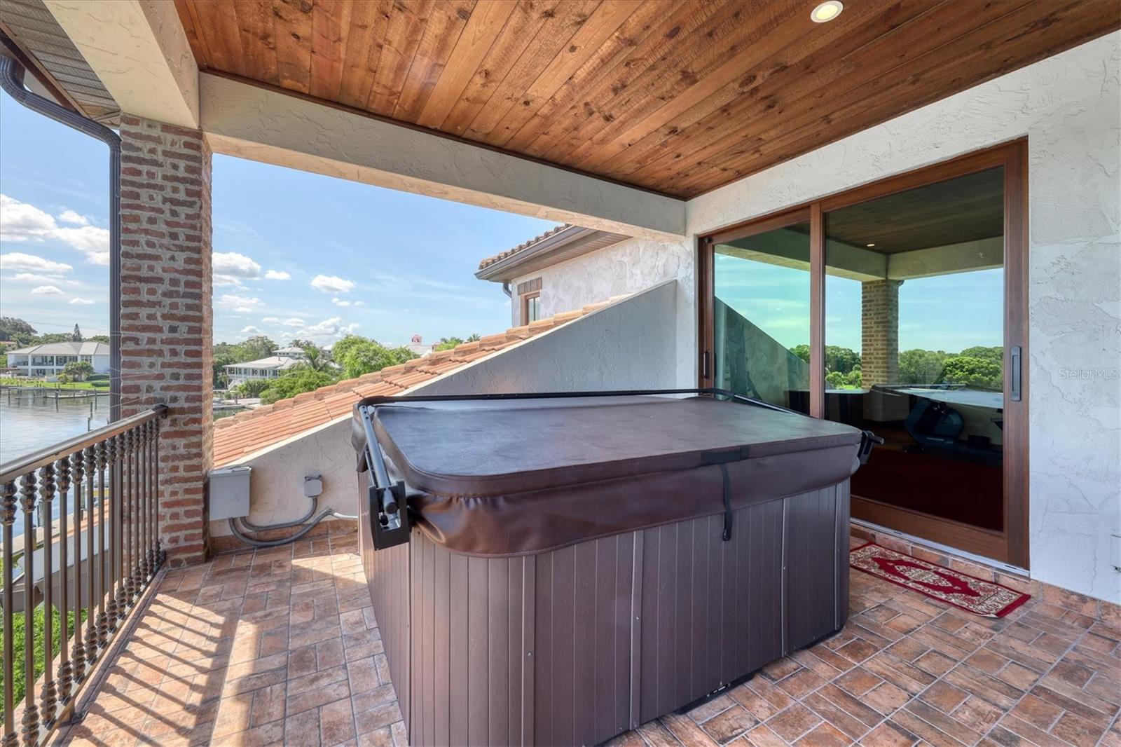 Image 52 of 68 For 315 Shore Drive