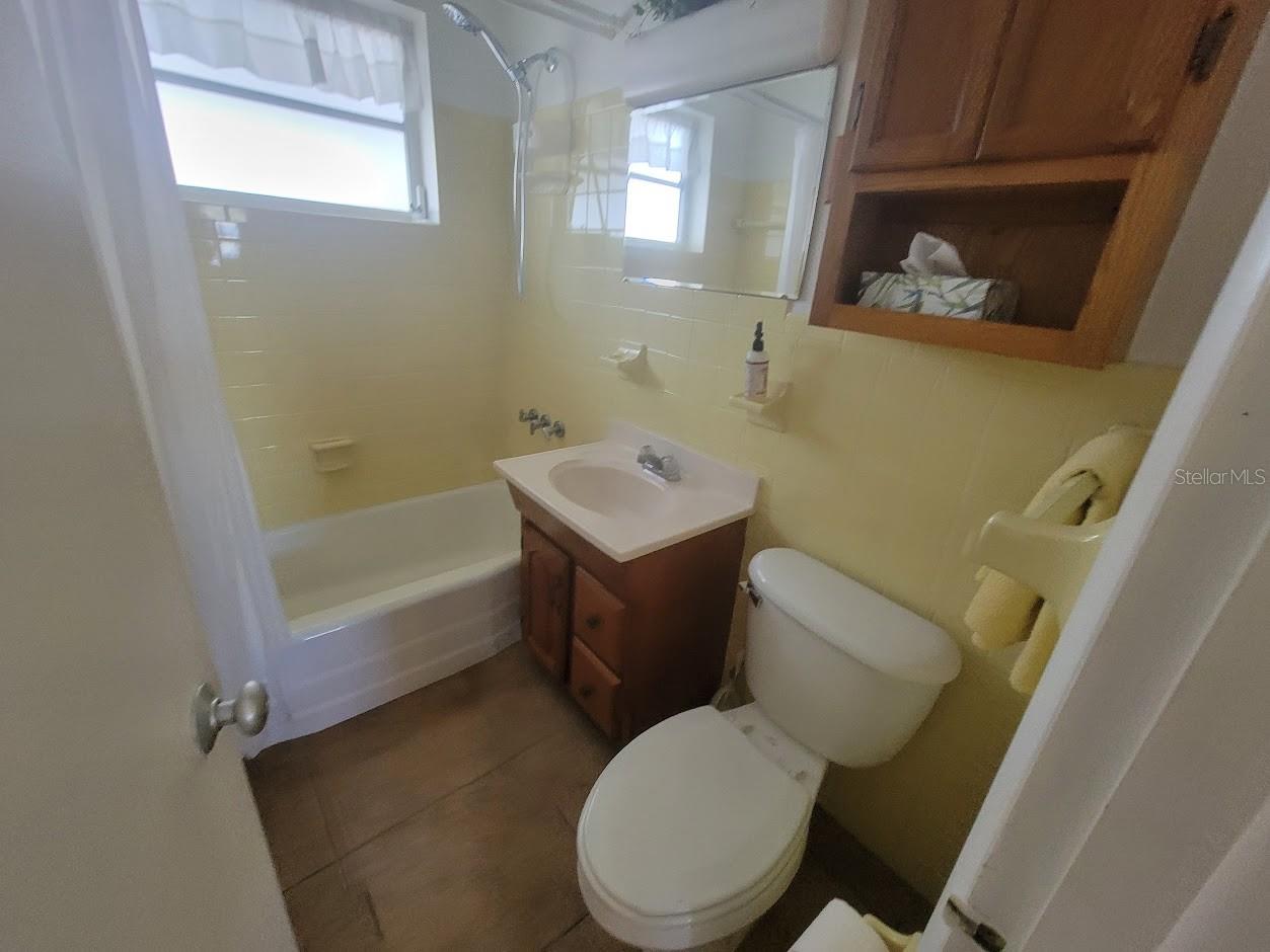 Image 13 of 32 For 8385 Aero Avenue