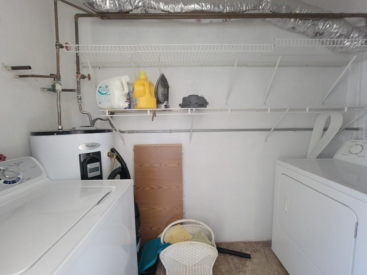 Image 21 of 32 For 8385 Aero Avenue