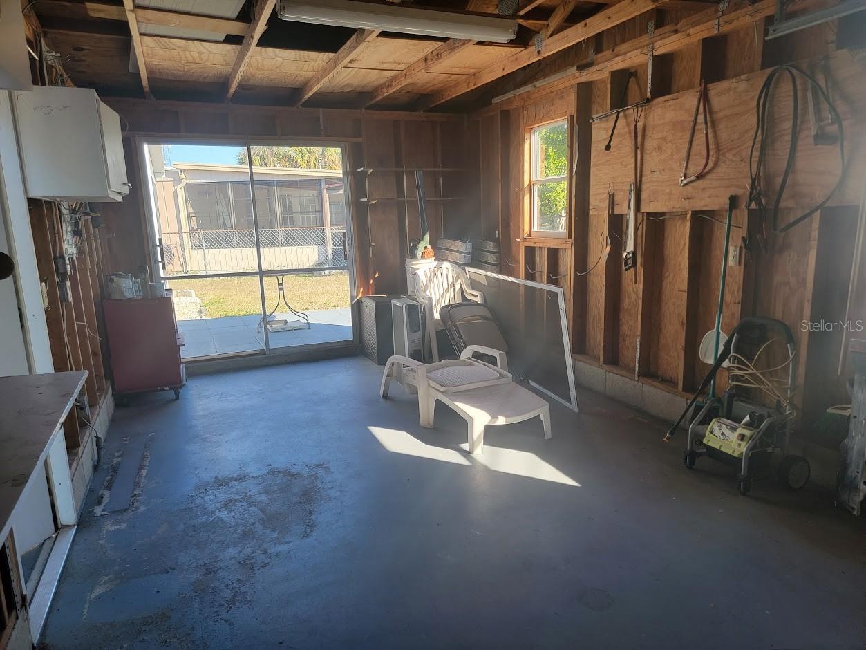 Image 25 of 32 For 8385 Aero Avenue