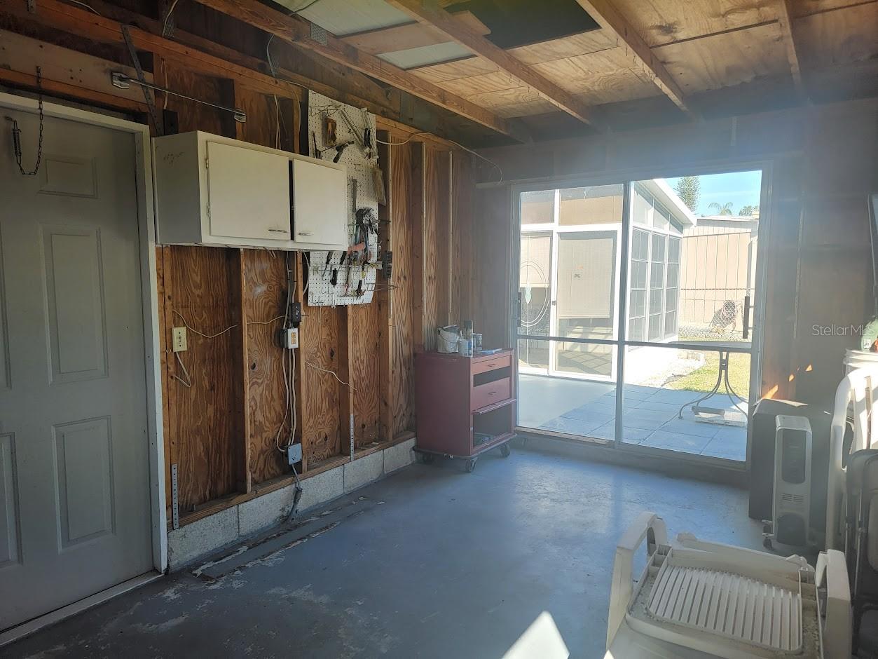 Image 26 of 32 For 8385 Aero Avenue