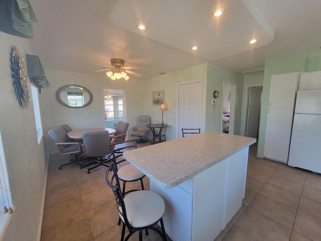 Image 8 of 32 For 8385 Aero Avenue