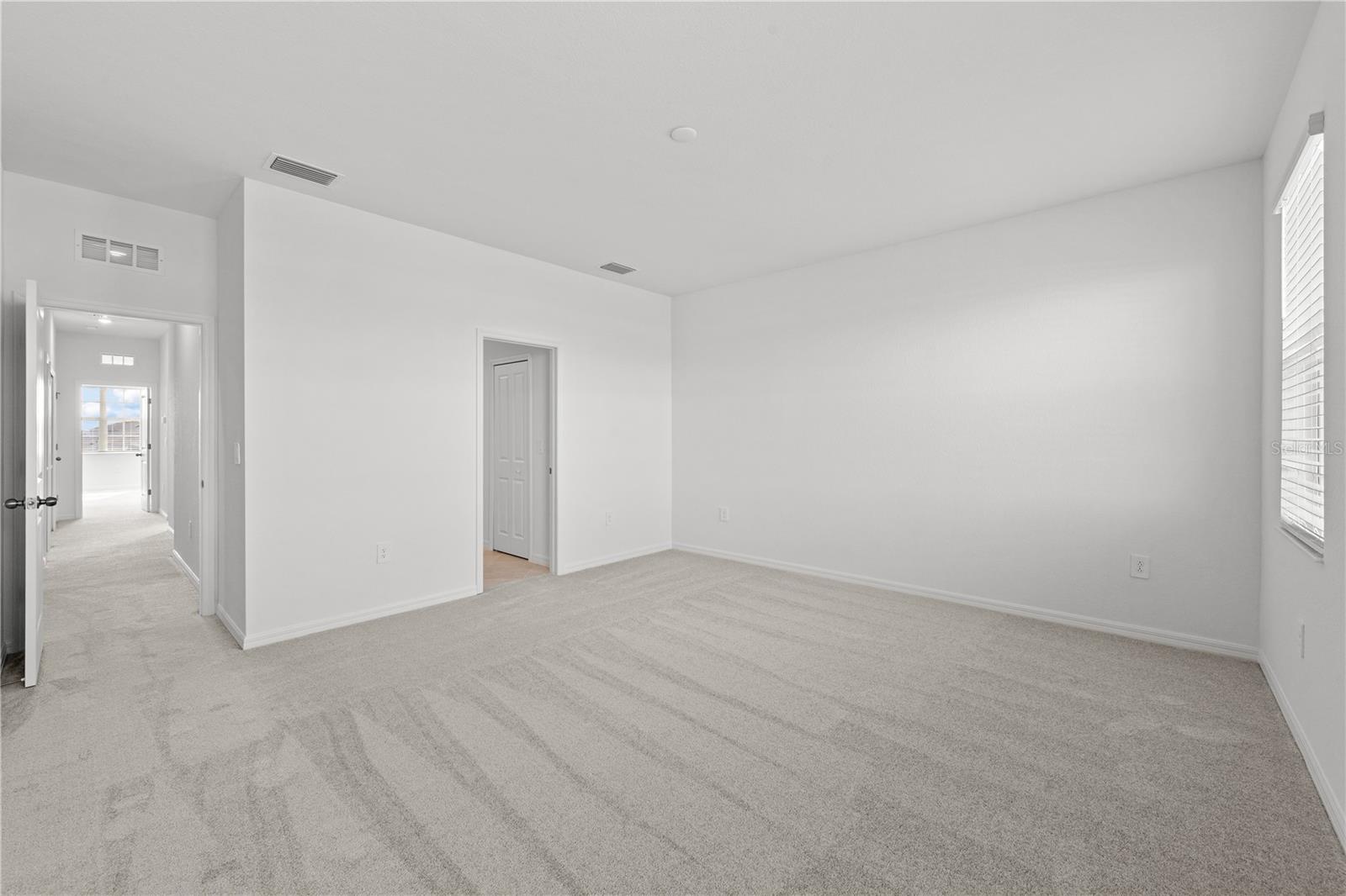 Image 37 of 63 For 15003 White Pearl Road