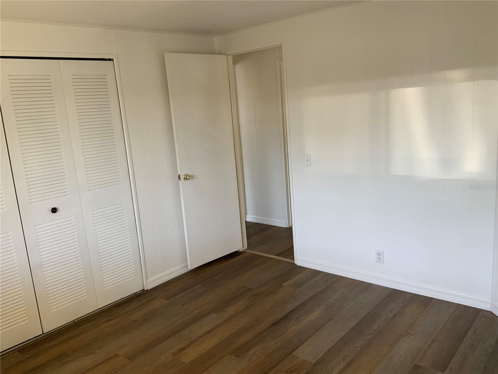 Image 19 of 38 For 6710 36th Avenue E 103