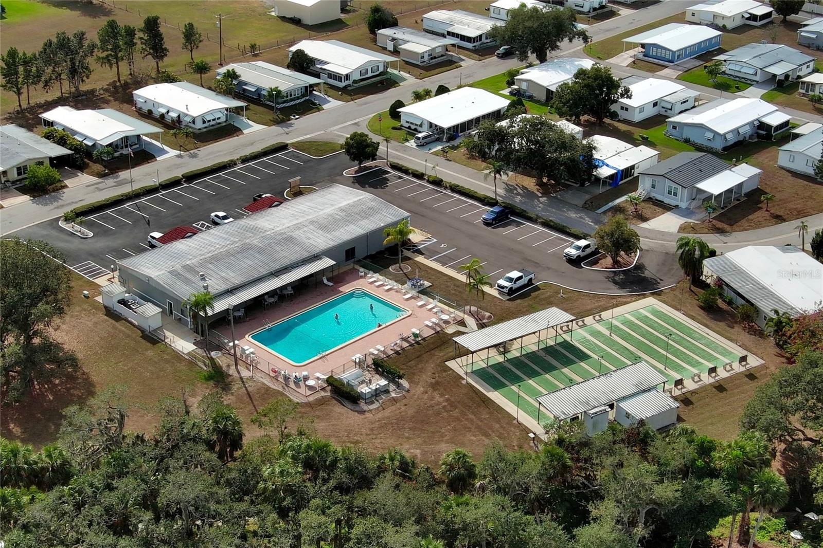 Image 35 of 38 For 6710 36th Avenue E 103