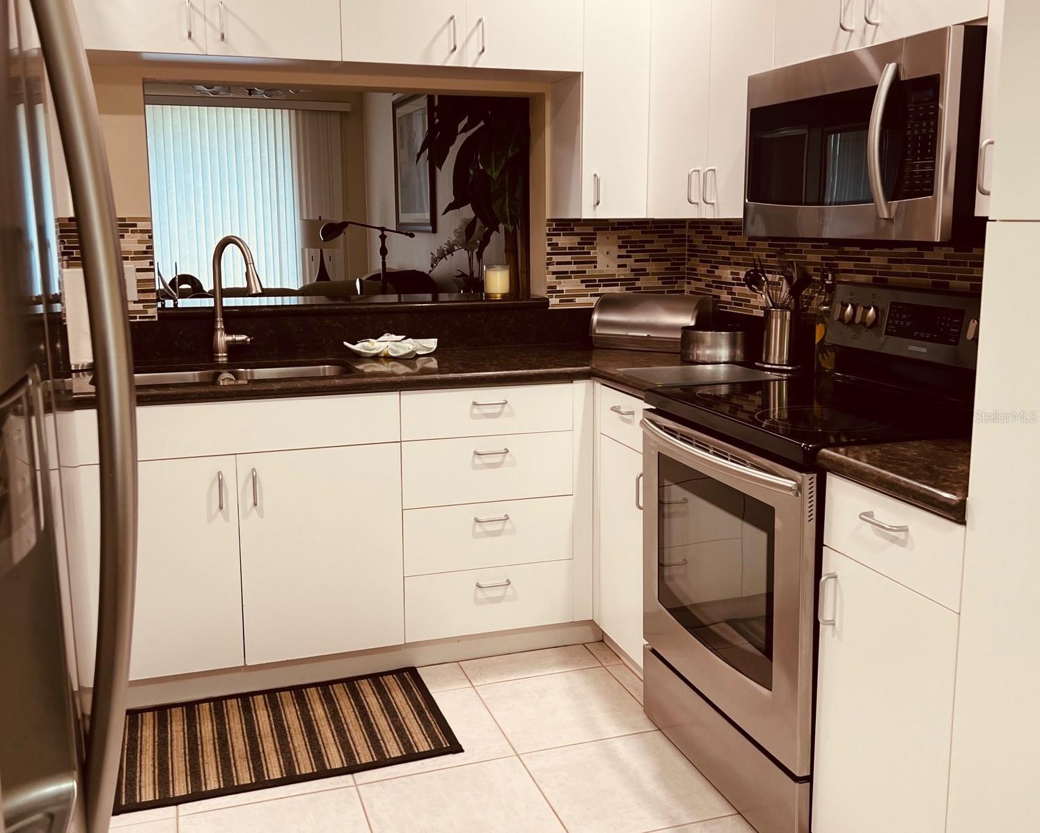 Image 3 of 31 For 9620 Club South Circle 5101