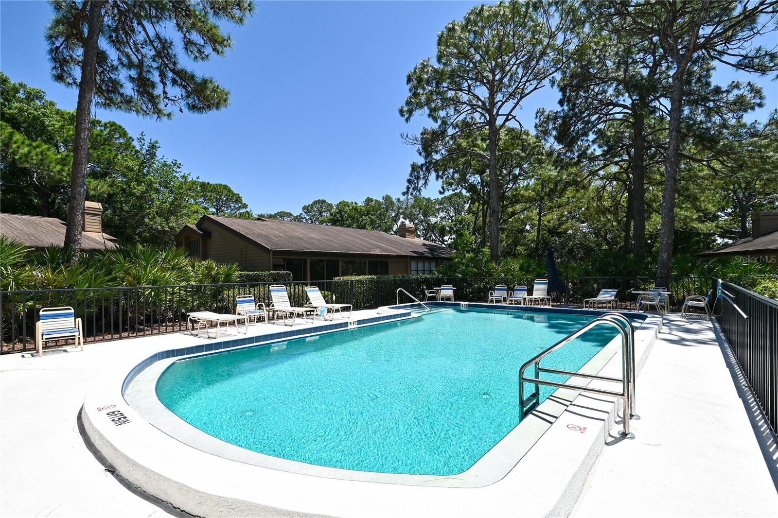 Image 45 of 53 For 4555 Chandlers Forde  47