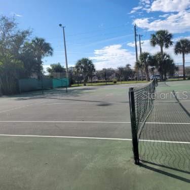 Image 12 of 16 For 4028 Crockers Lake Boulevard 18