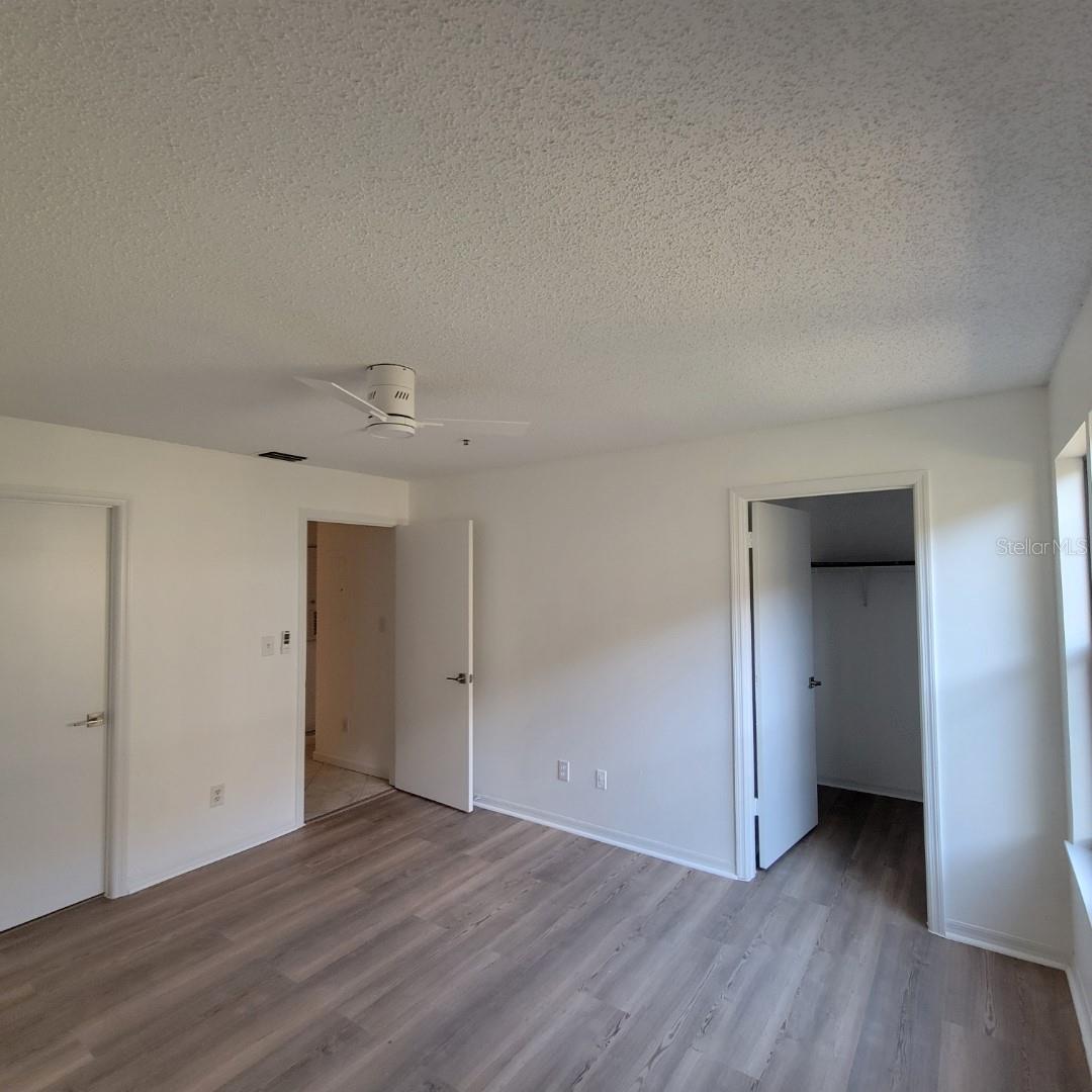 Image 9 of 16 For 4028 Crockers Lake Boulevard 18