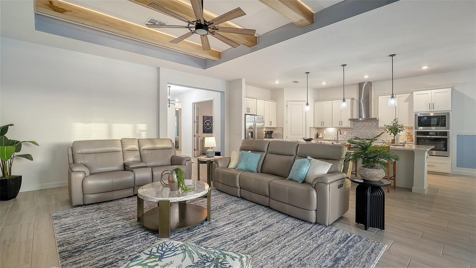 Image 19 of 44 For 5612 Lightning Whelk Lane