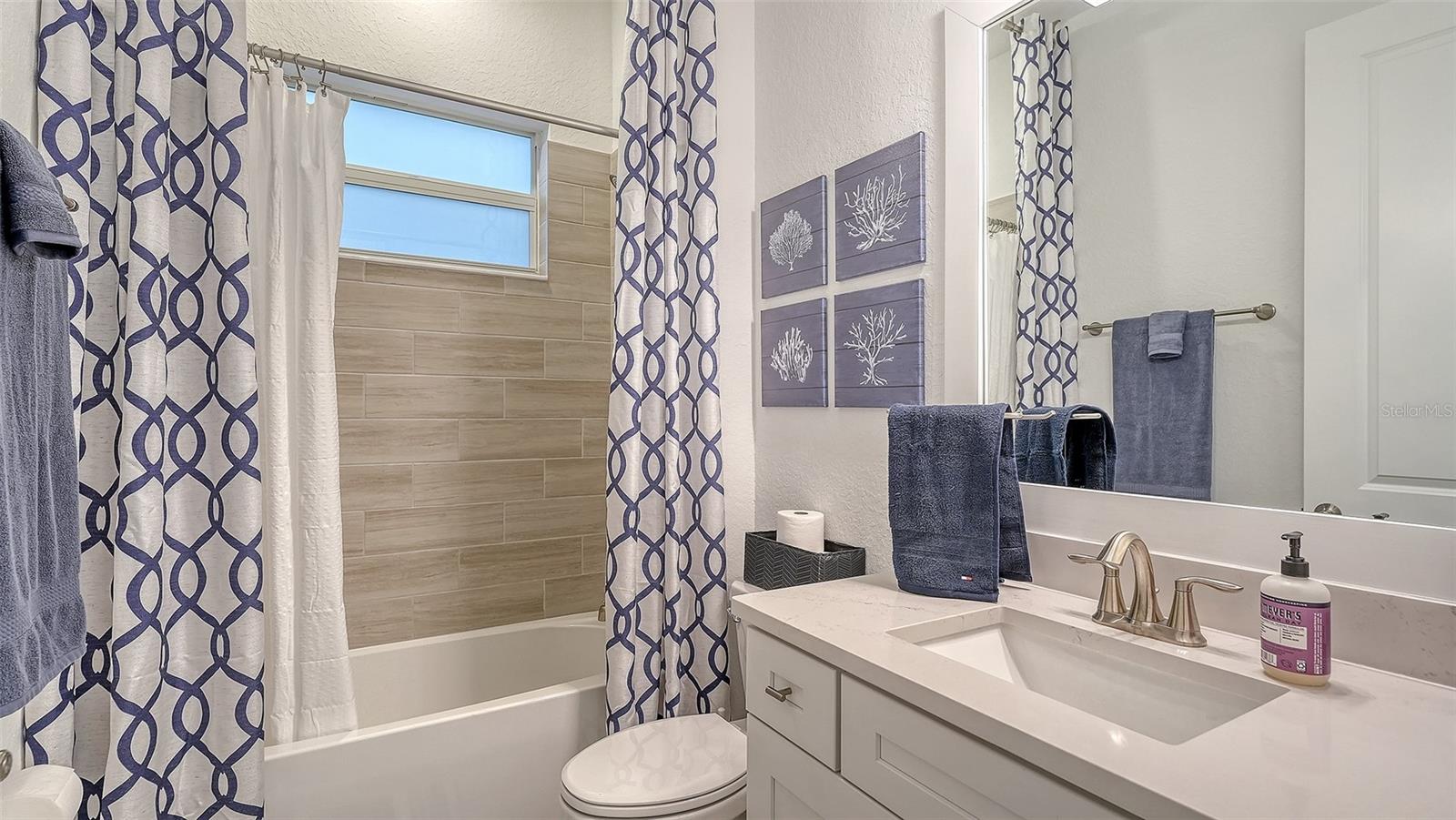 Image 35 of 44 For 5612 Lightning Whelk Lane