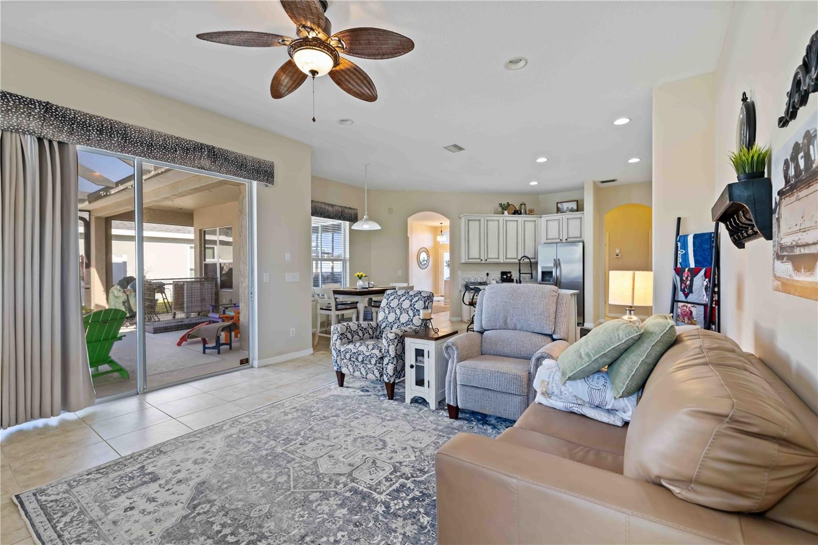 Image 19 of 41 For 12565 30th Street Circle E