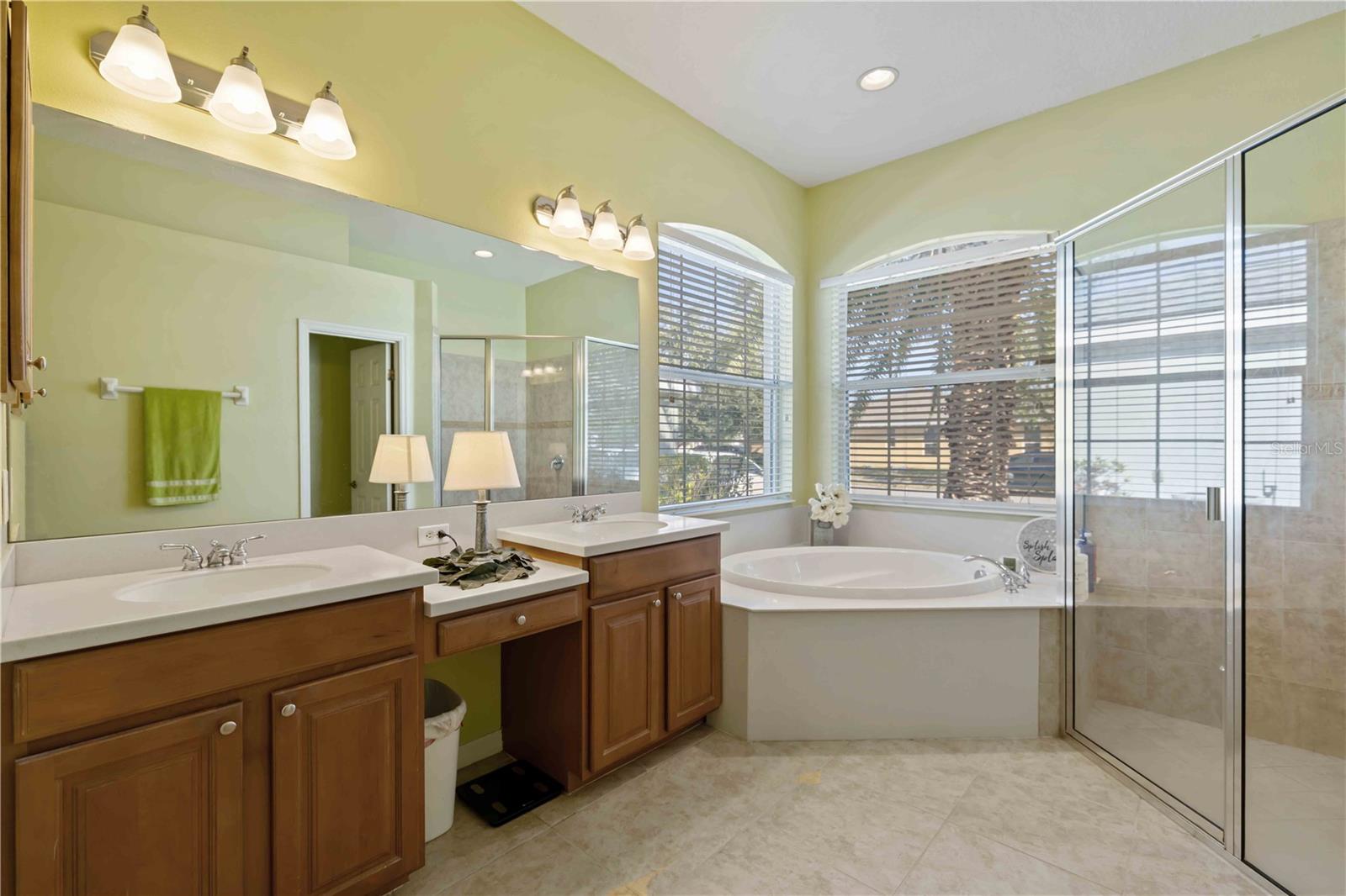 Image 30 of 41 For 12565 30th Street Circle E