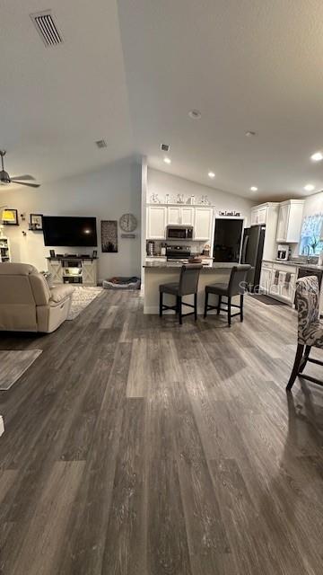 Image 11 of 26 For 1113 Porsche Avenue