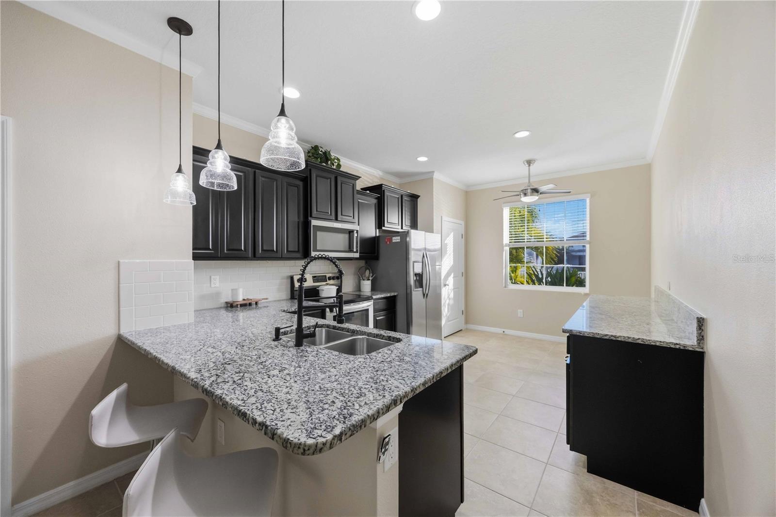 Image 3 of 48 For 6472 Boxgrove Drive