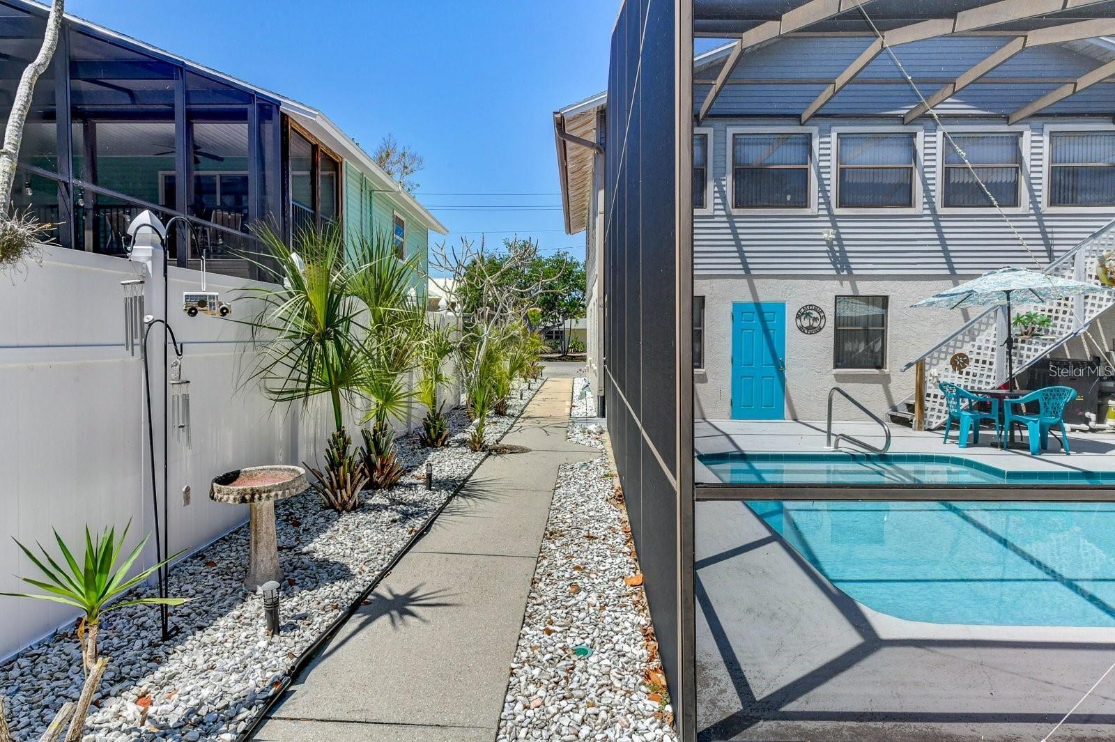 Image 31 of 39 For 5385 Avenida Del Mare