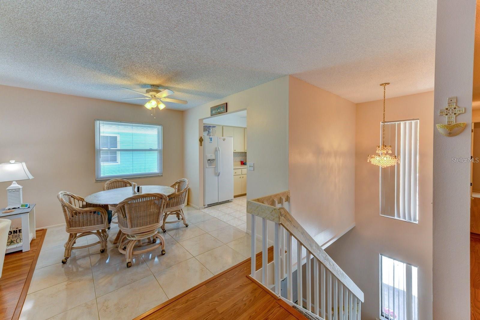 Image 7 of 39 For 5385 Avenida Del Mare