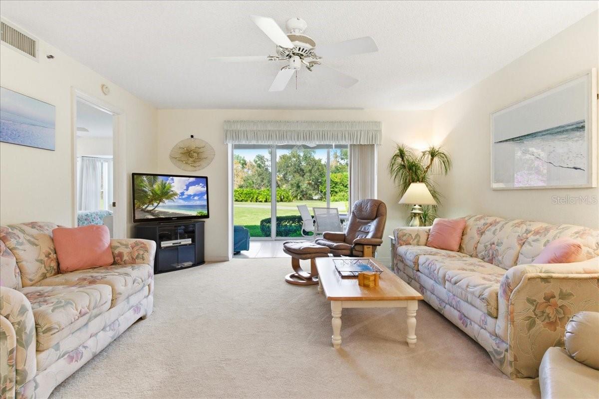 Image 15 of 86 For 6713 Stone River Road 103