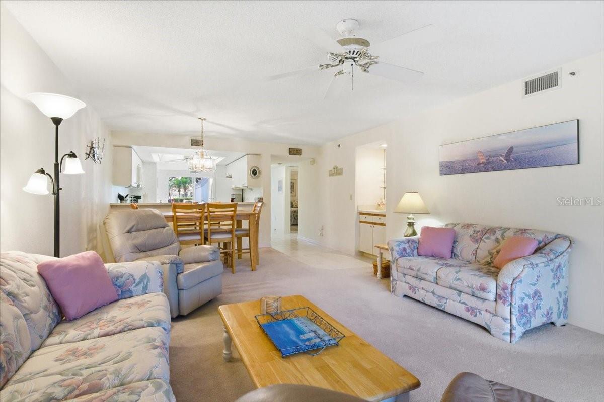 Image 16 of 86 For 6713 Stone River Road 103