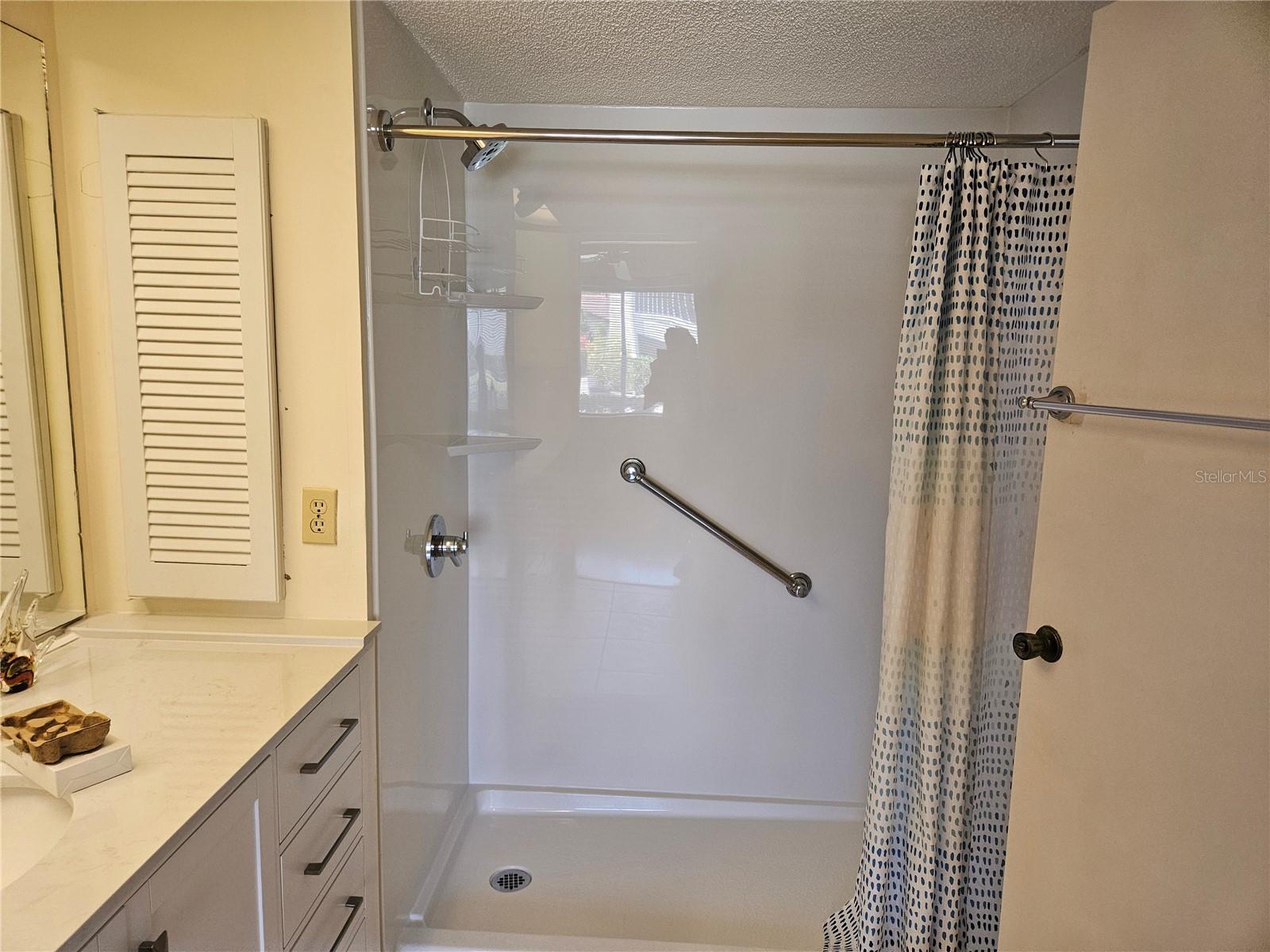 Image 11 of 32 For 3651 Hispania Place 615