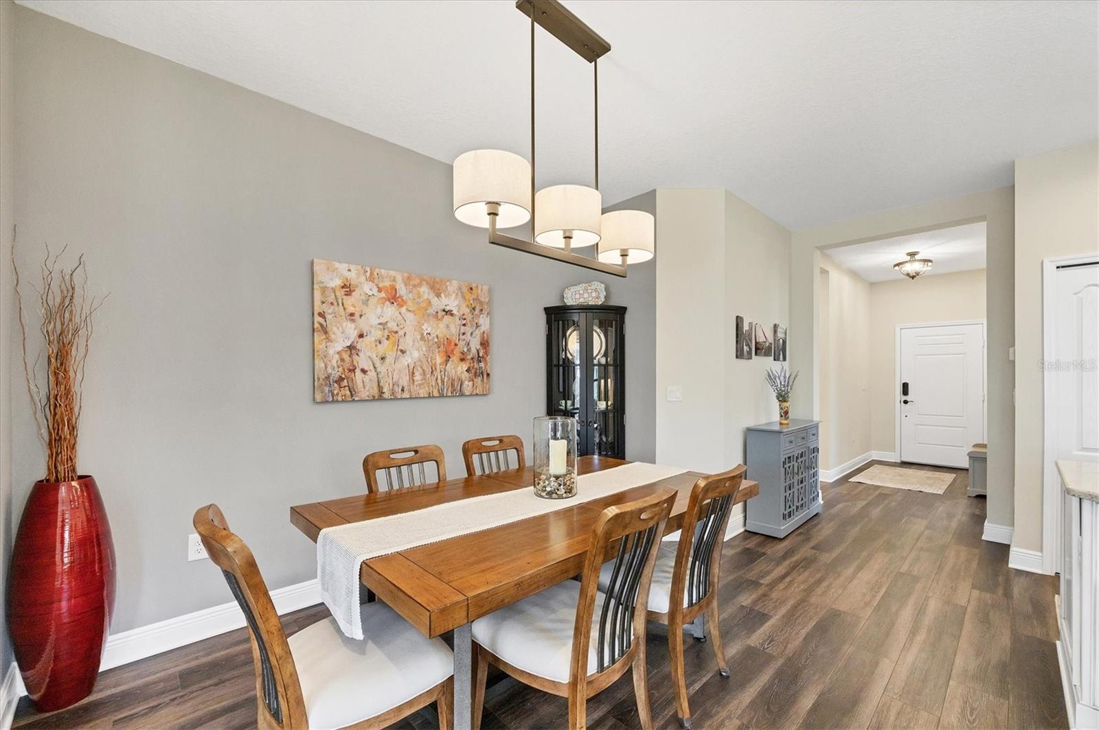 Image 22 of 54 For 221 Palidoro Circle