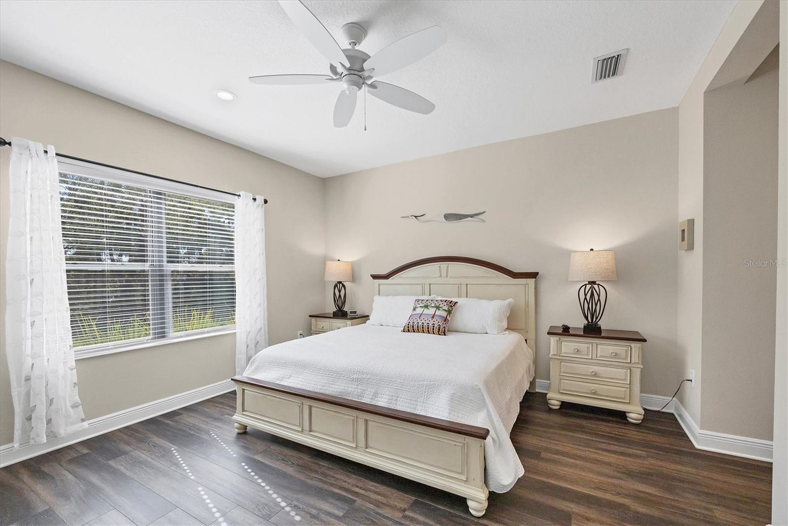 Image 25 of 54 For 221 Palidoro Circle