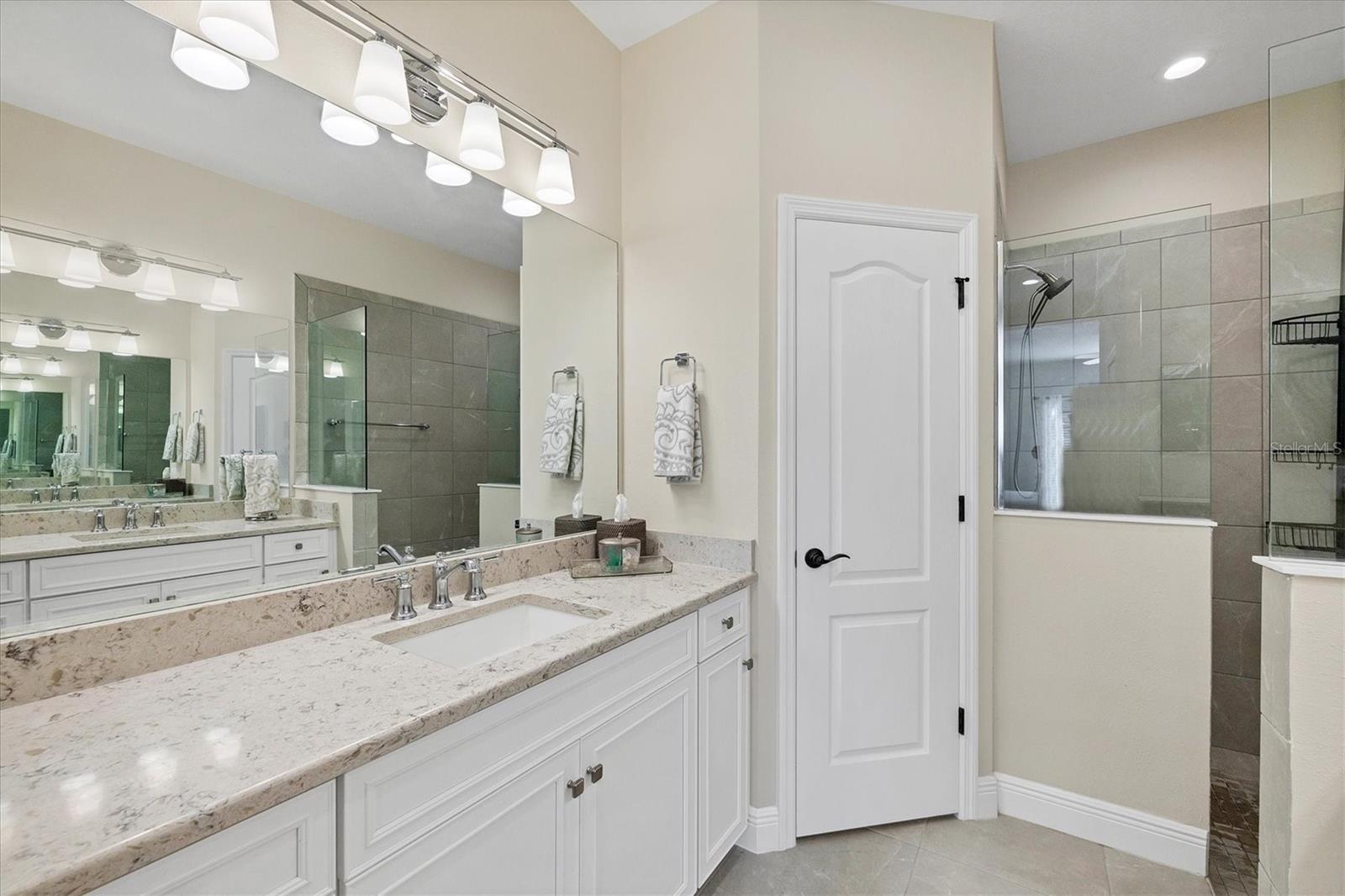 Image 29 of 54 For 221 Palidoro Circle