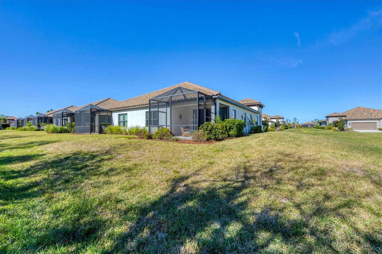 Image 38 of 54 For 221 Palidoro Circle