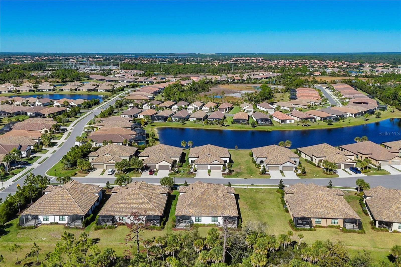 Image 41 of 54 For 221 Palidoro Circle