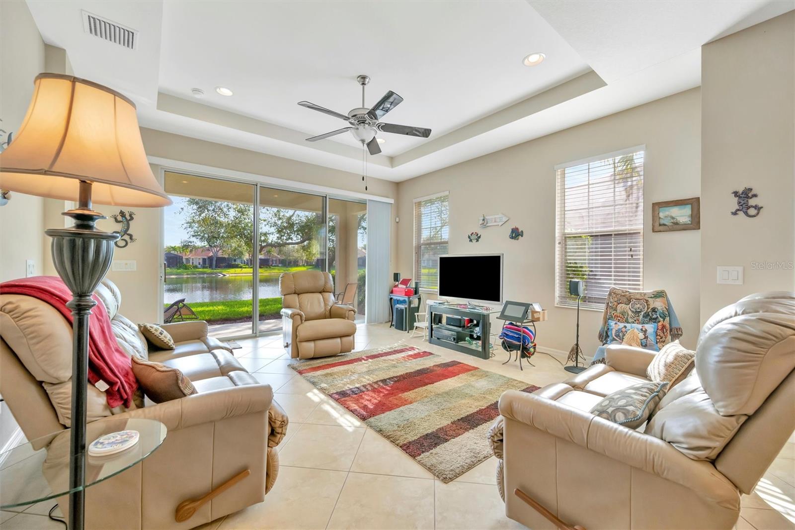 Image 10 of 37 For 3811 Bridlecrest Lane