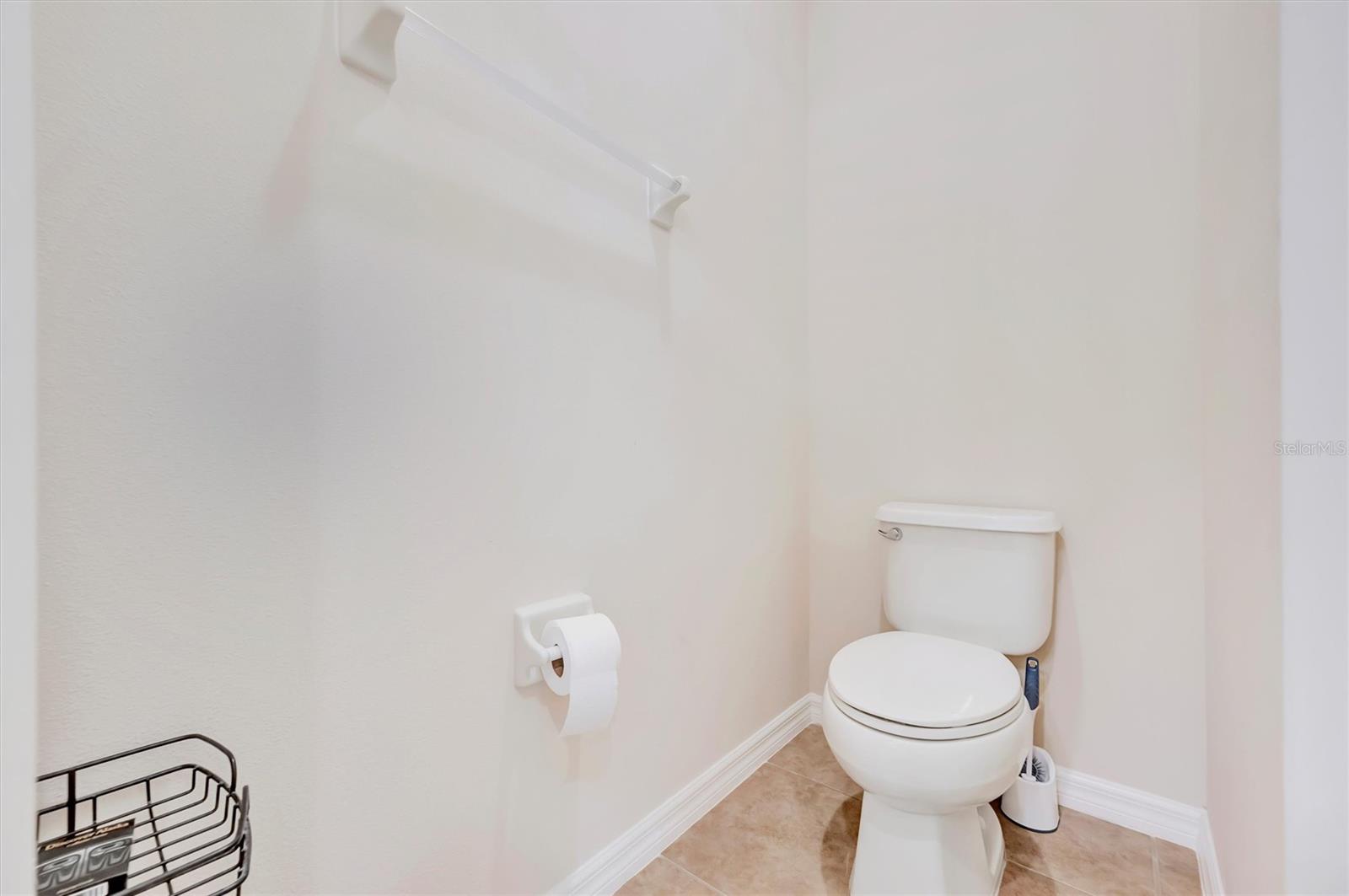 Image 26 of 37 For 3811 Bridlecrest Lane