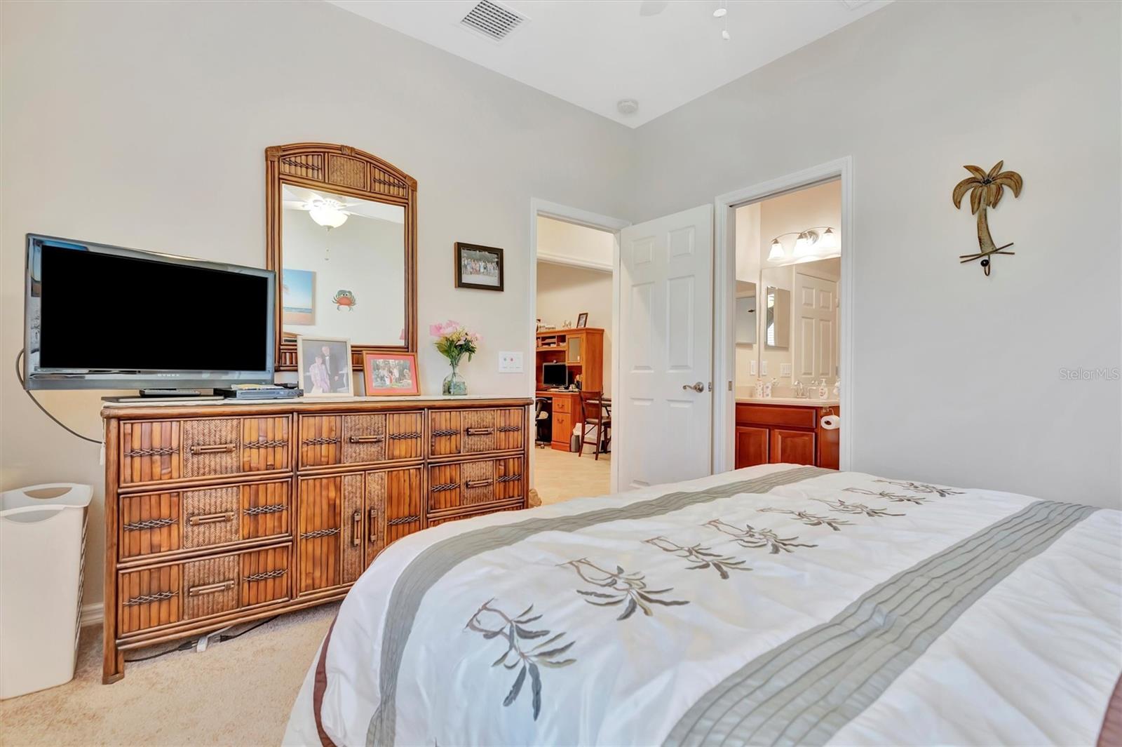 Image 30 of 37 For 3811 Bridlecrest Lane