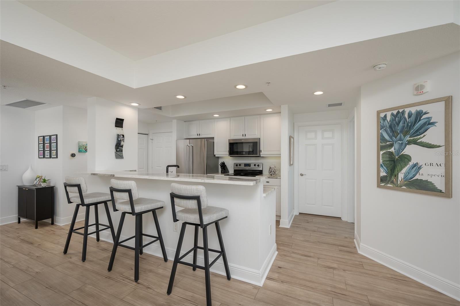 Image 14 of 60 For 800 Tamiami Trail 815