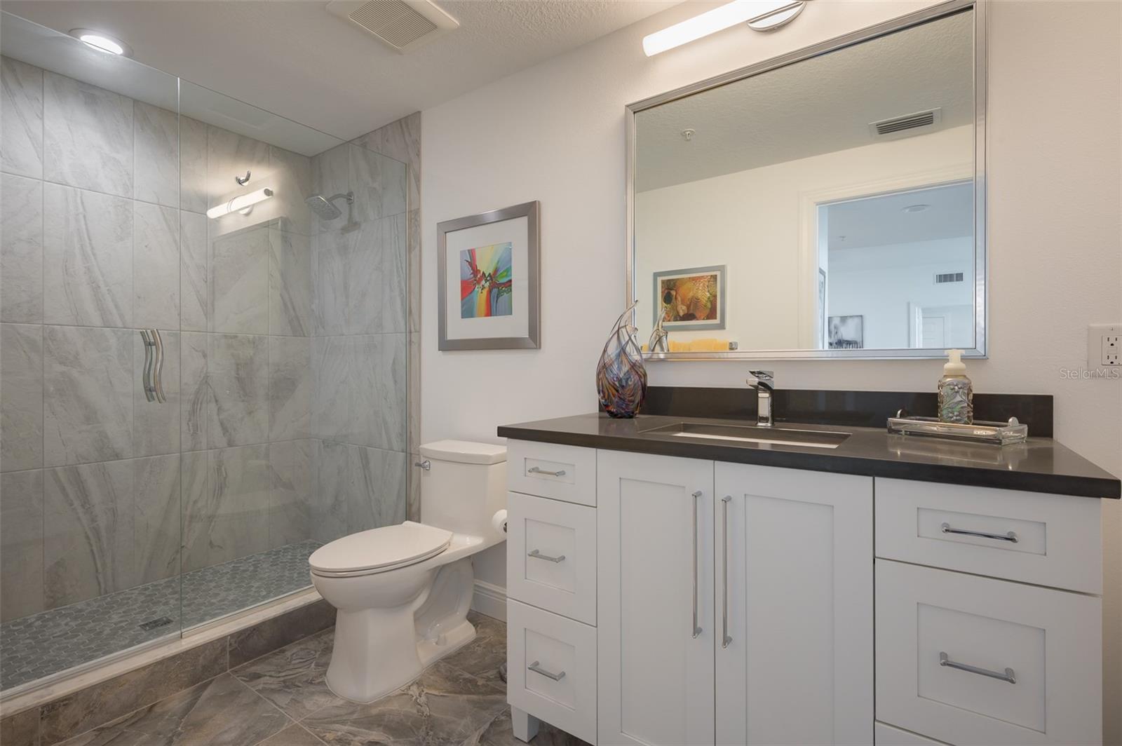 Image 27 of 60 For 800 Tamiami Trail 815