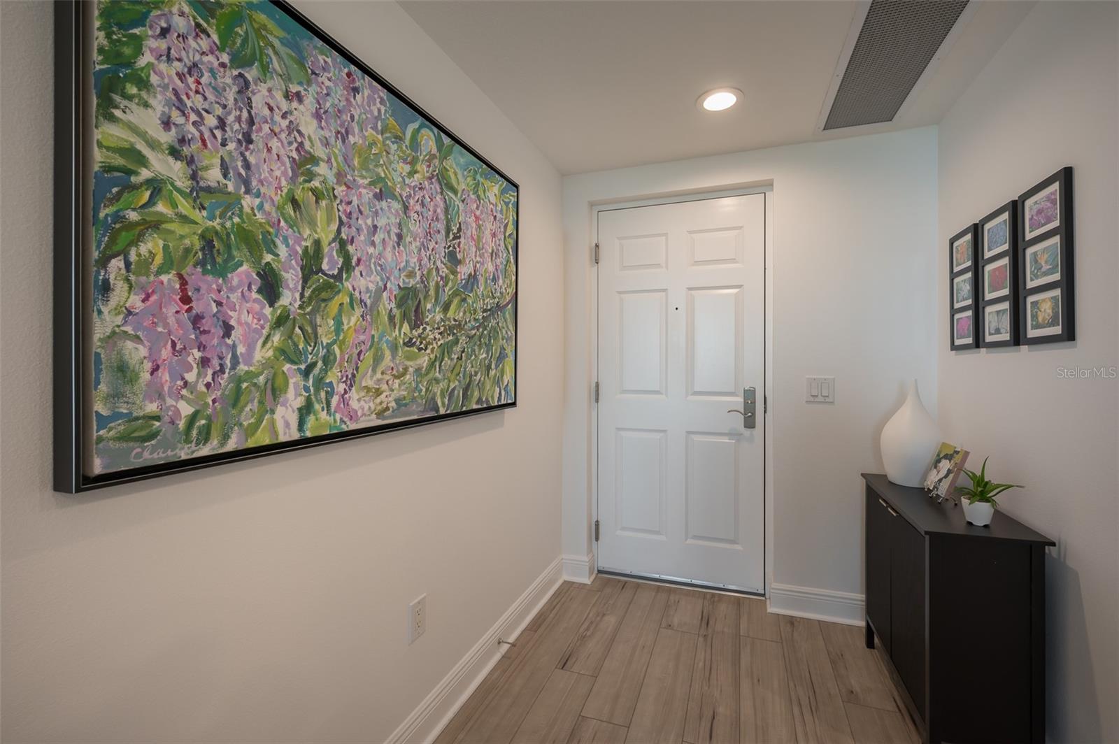 Image 3 of 60 For 800 Tamiami Trail 815