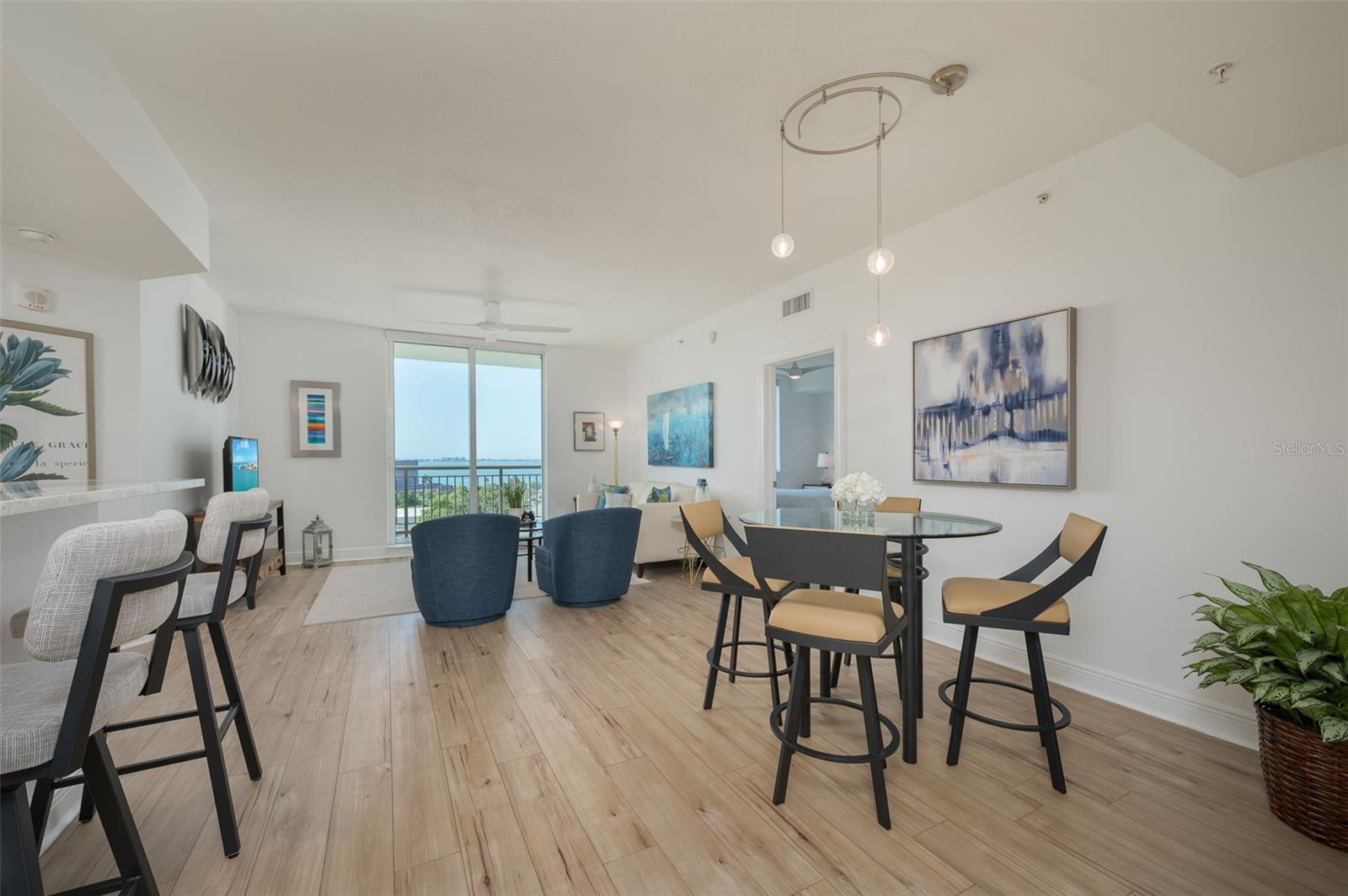 Image 5 of 60 For 800 Tamiami Trail 815