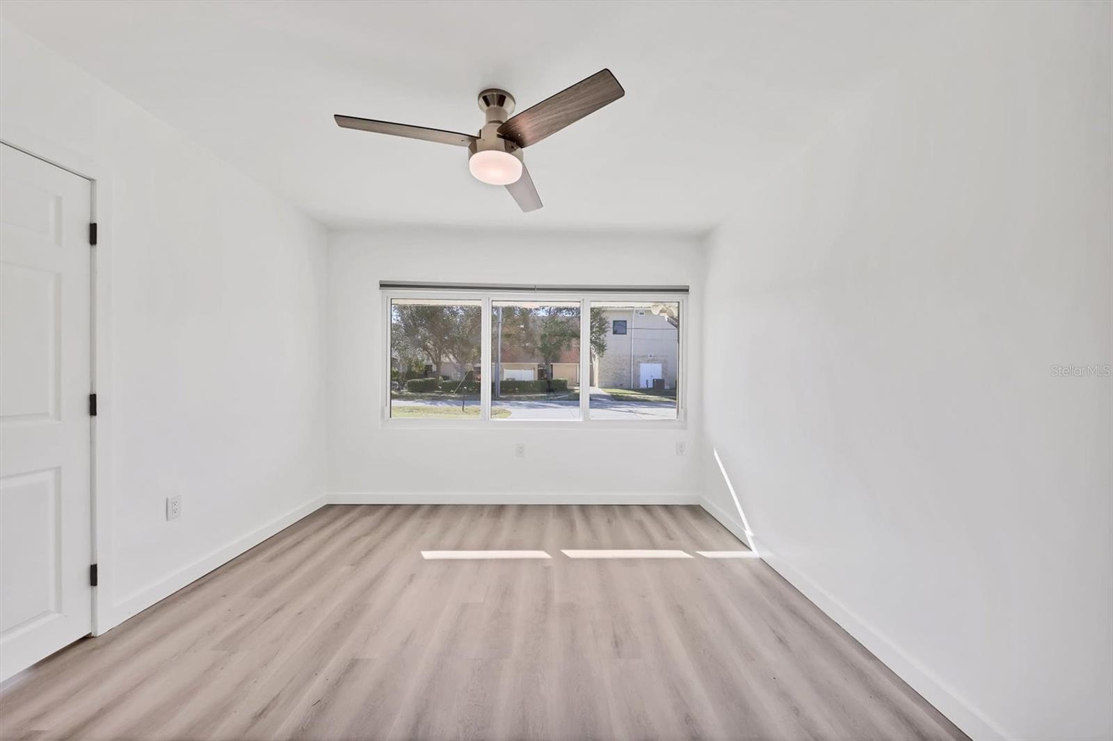 Image 15 of 36 For 2435 Eugene Street