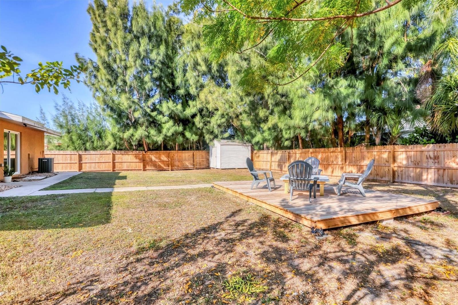 Image 33 of 36 For 2435 Eugene Street