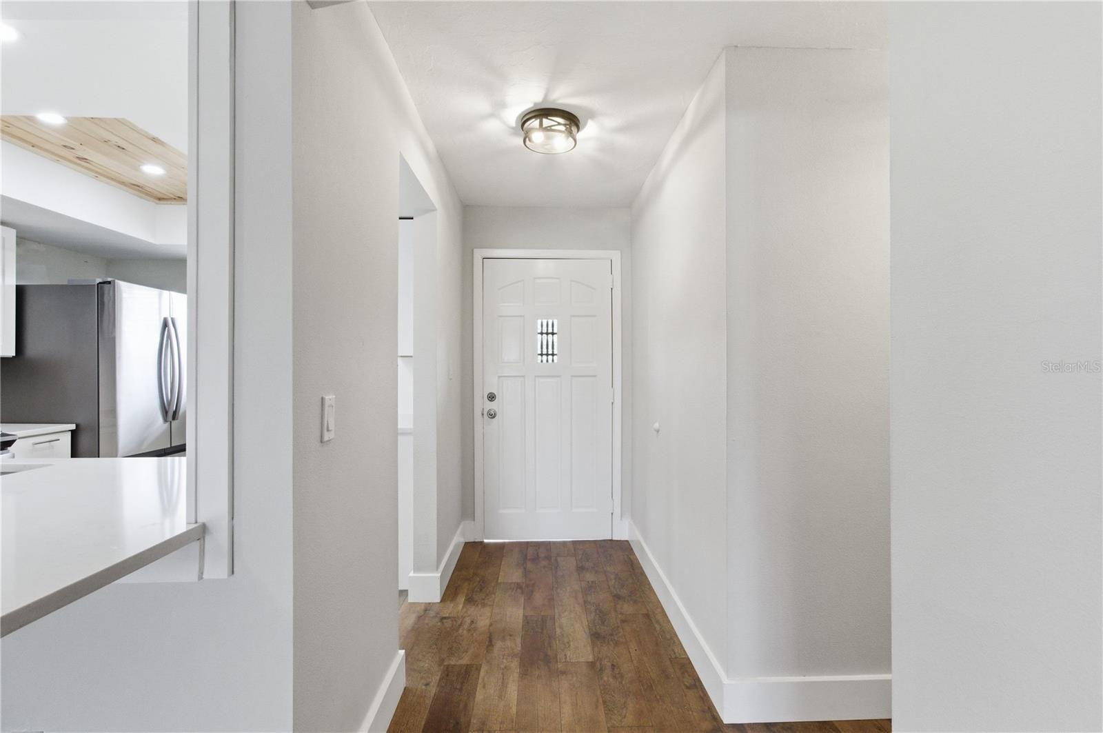 Image 3 of 21 For 3500 Beneva Road 307