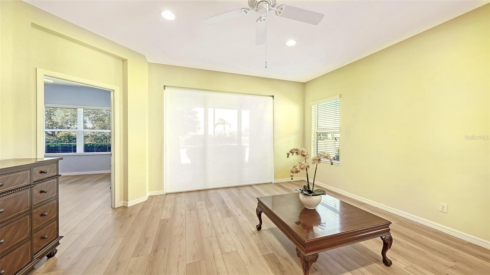 Image 15 of 38 For 1504 Calle Grand Street