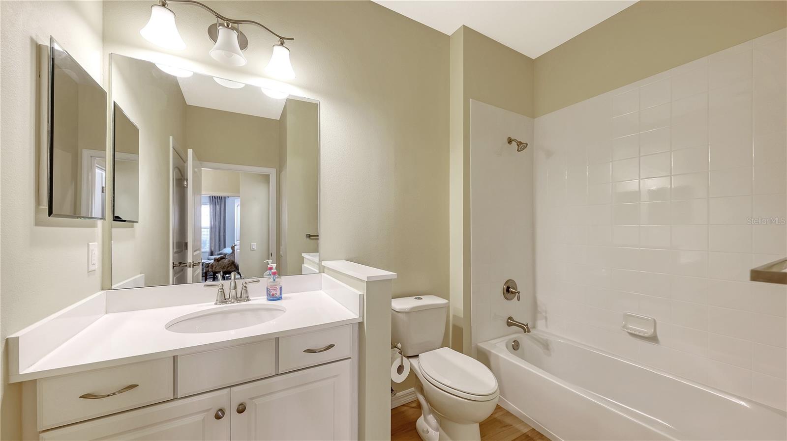 Image 23 of 38 For 1504 Calle Grand Street