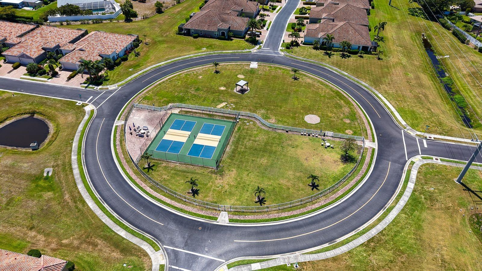 Image 31 of 38 For 1504 Calle Grand Street