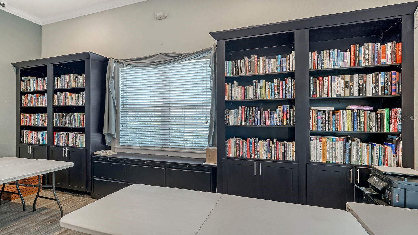 Image 33 of 38 For 1504 Calle Grand Street