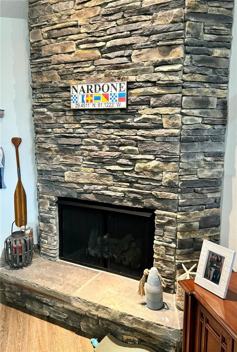 Image 12 of 50 For 630 23rd Street