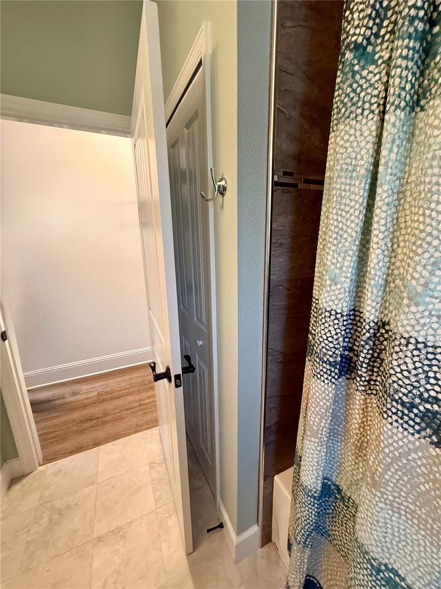 Image 16 of 50 For 630 23rd Street